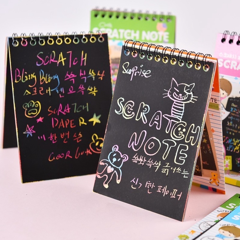 

NEW VARIAN APEN Buku Sketsa Warnawarni Scratch Book Grafiti Kertas Tulis Gores Gambar DIY Sscratch Paper Note Black Cardboard Mini Hadiah