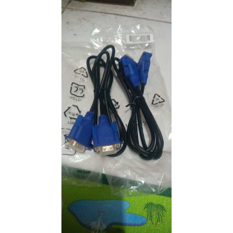 kabel VGA ori