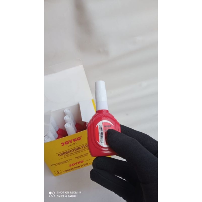 

Tip Ex Cair Correction Fluid Pen JOYKO JK-01 Cepat Kering Tip Plastik