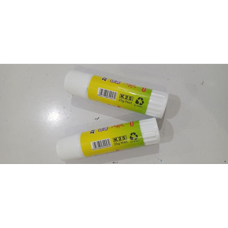 

lem stick kertas/lem kertas@1 pc