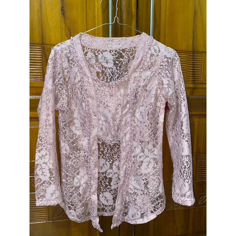 Kebaya Kutubaru dusty pink