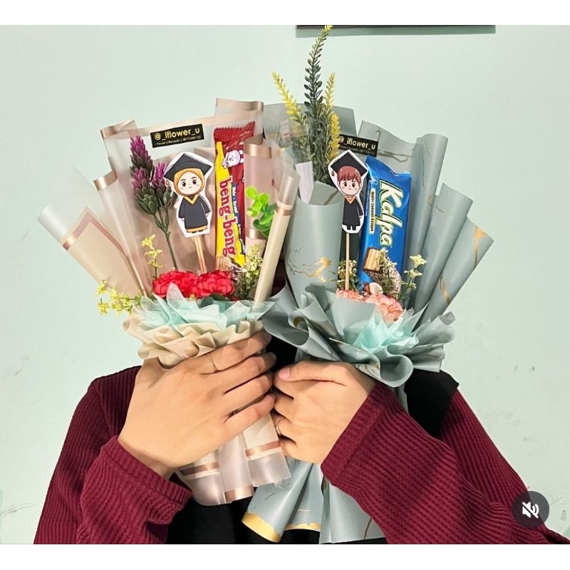 

BUKET SNACK PAKAI TOPPER WISUDA