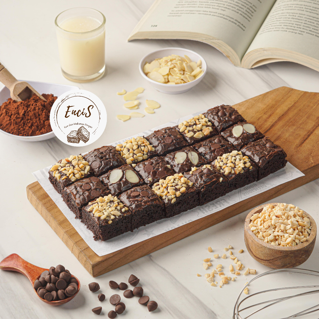 

COD GRATIS ONGKIR BRONIS BROWNIES PANGGANG COKLAT NYOKLAT ENCIS 20 X 10