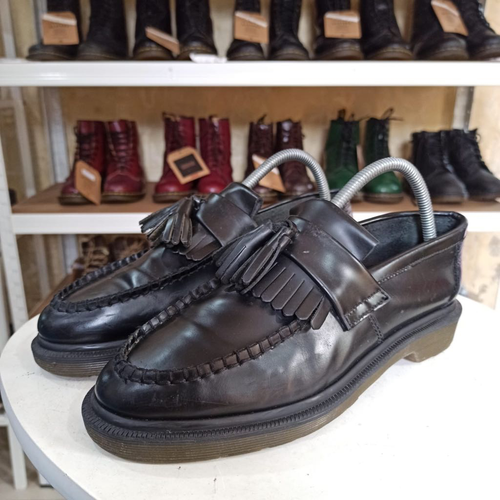 Dr Martens Adrian Tassel blacksmooth original 40