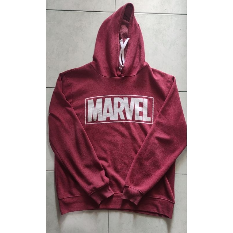 Preloved Hoodie Marvel