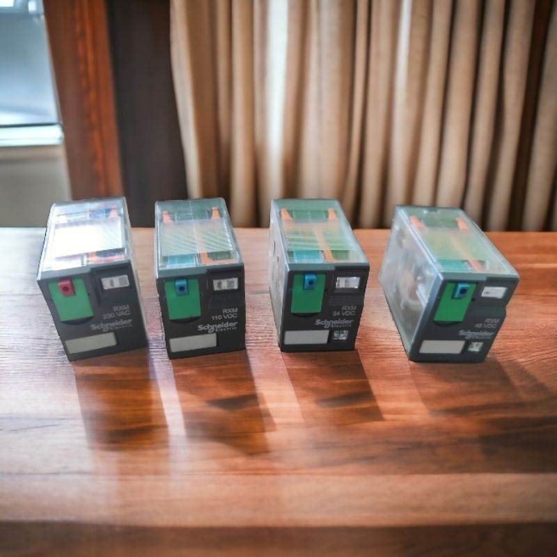 RELAY SCHNEIDER ELECTRIC RXM230 VAC