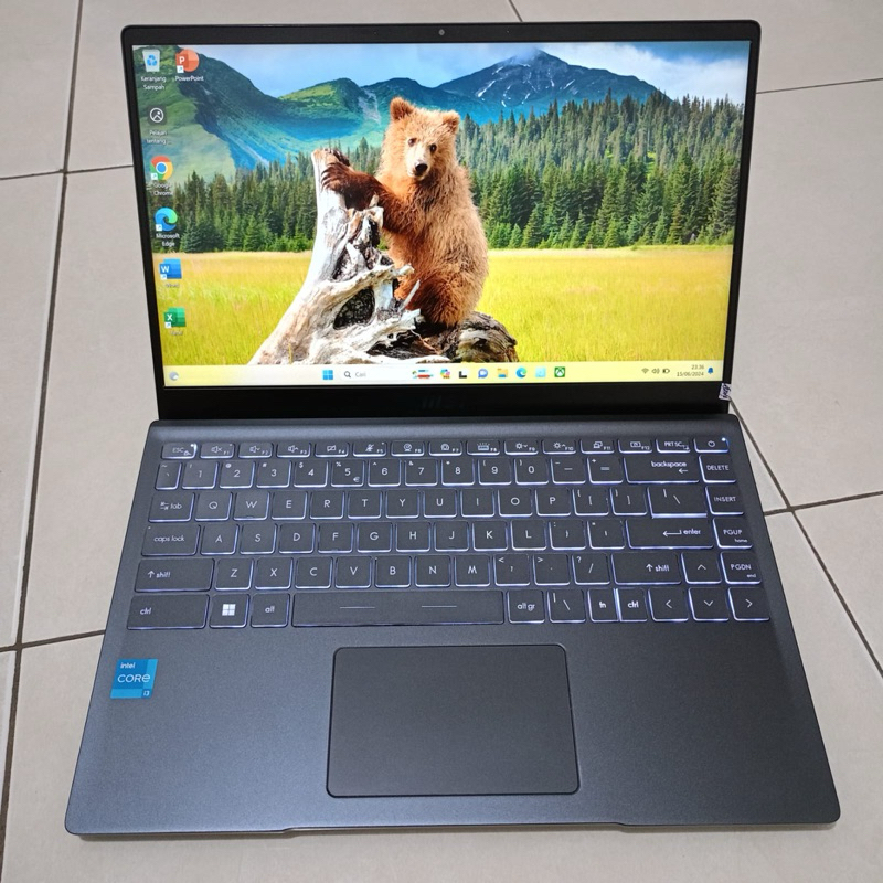 Laptop MSI Modern 14 B11MOU, Model Slim, Seri Terbaru, Editing, Ngebut, Lengkap, Grey.  Spesifikasi: