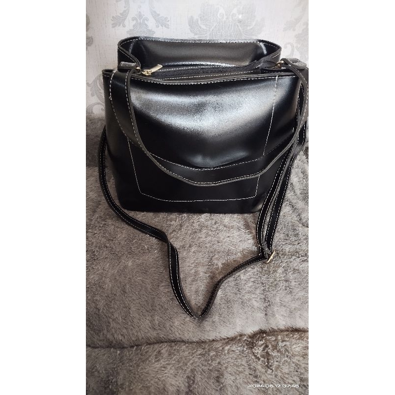 Tas Sling Kulit hitam 2 tali