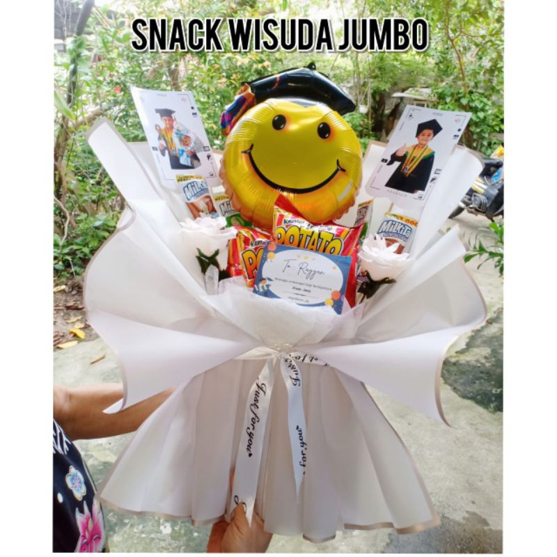 buket wisuda jumbo / buket balon / buket snack / buket foto