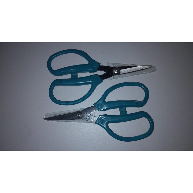 

Gunting Potong Bahan Kain 6" / Gunting Taylor 155mm