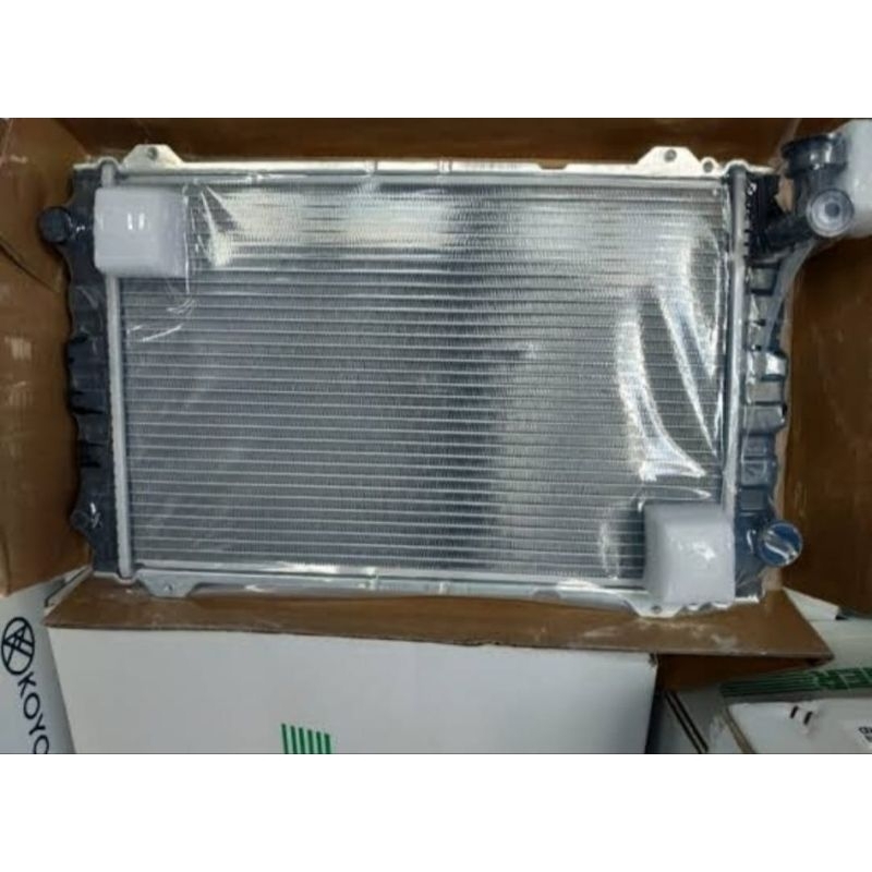 Radiator Futura / Mitsubishi T120S M/T