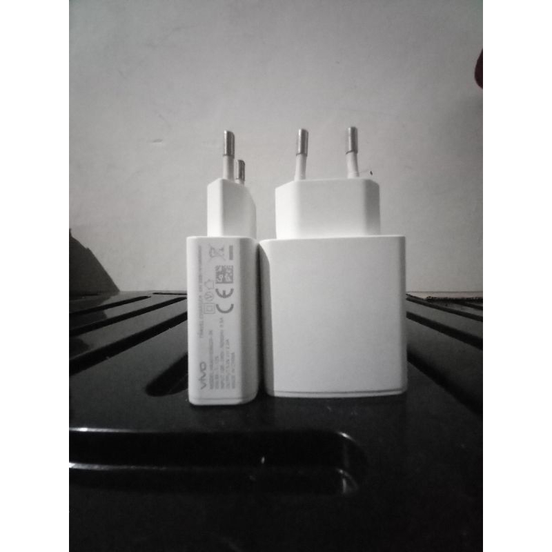 Charger Vivo 2A 10w second ori 100% bawaan hp V5 V9 V55 V7 Y65 Y69 Vivo Y83 Y12 Y11 Y15 Y95 Y93