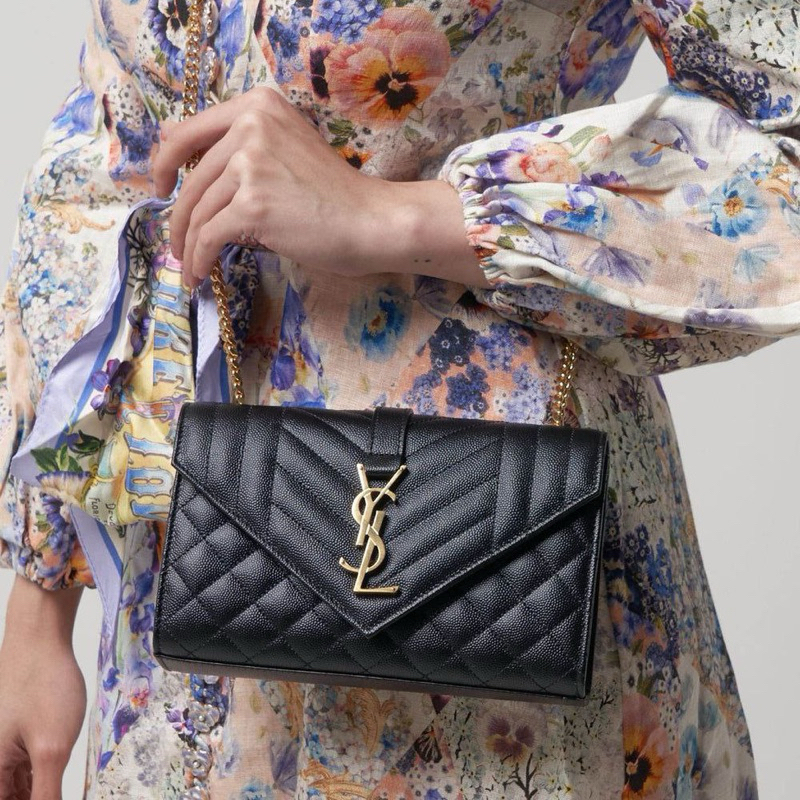 Original Saint Laurent YSL Monogramme Envelope Small Wallet on Chain / Shoulder Bag / Crossbody Bag 