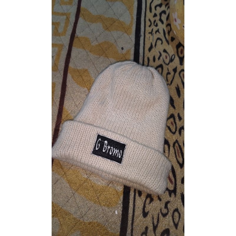 Topi kerpus/kupluk gunung bromo