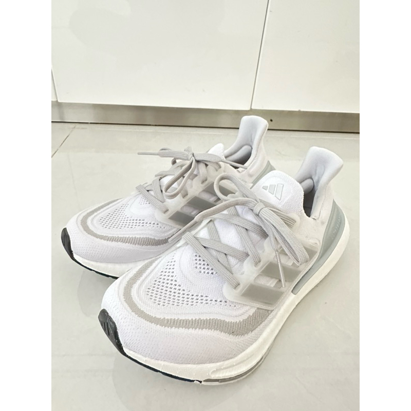 adidas ultraboost original preloved