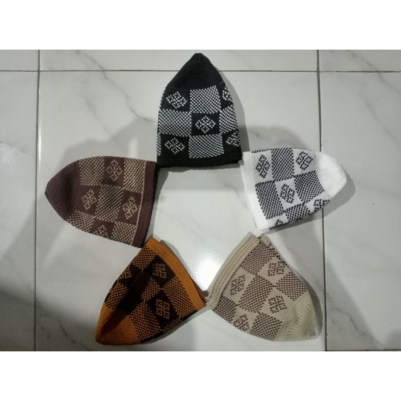peci rajut motif catur peci rajut tebal peci haji peci rajut premium peci rajut tebal peci rajut pec