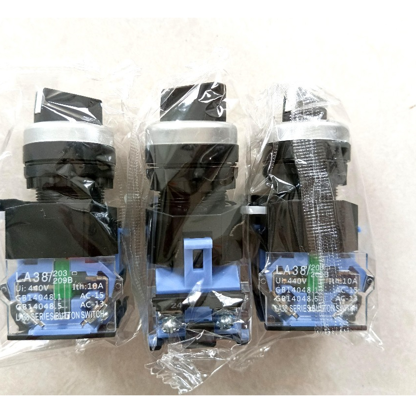 Selector Switch 440 Volt 2 Posisi On Off LA38-11X2 dan 20X3