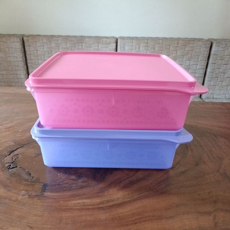 Snack Store Tupperware
