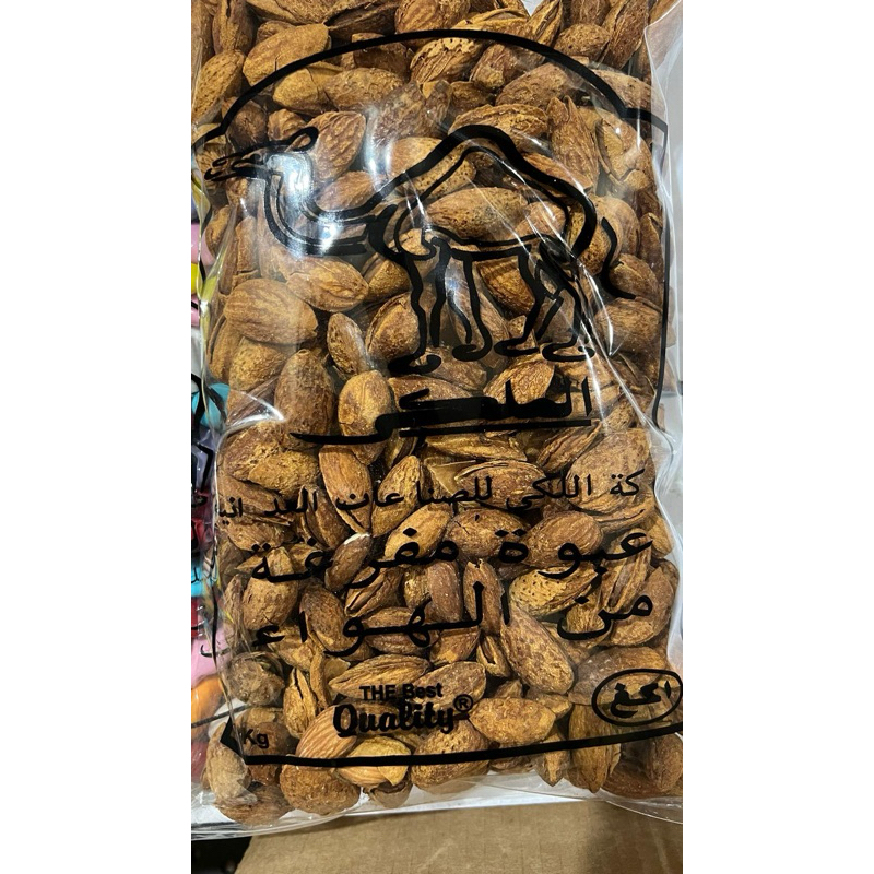 

kacang almond 1kg