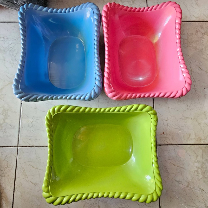 Waskom plastik / baskom warna warni /tempat sayur nasi /basi segi / bak kecil / bak cuci kecil / wad