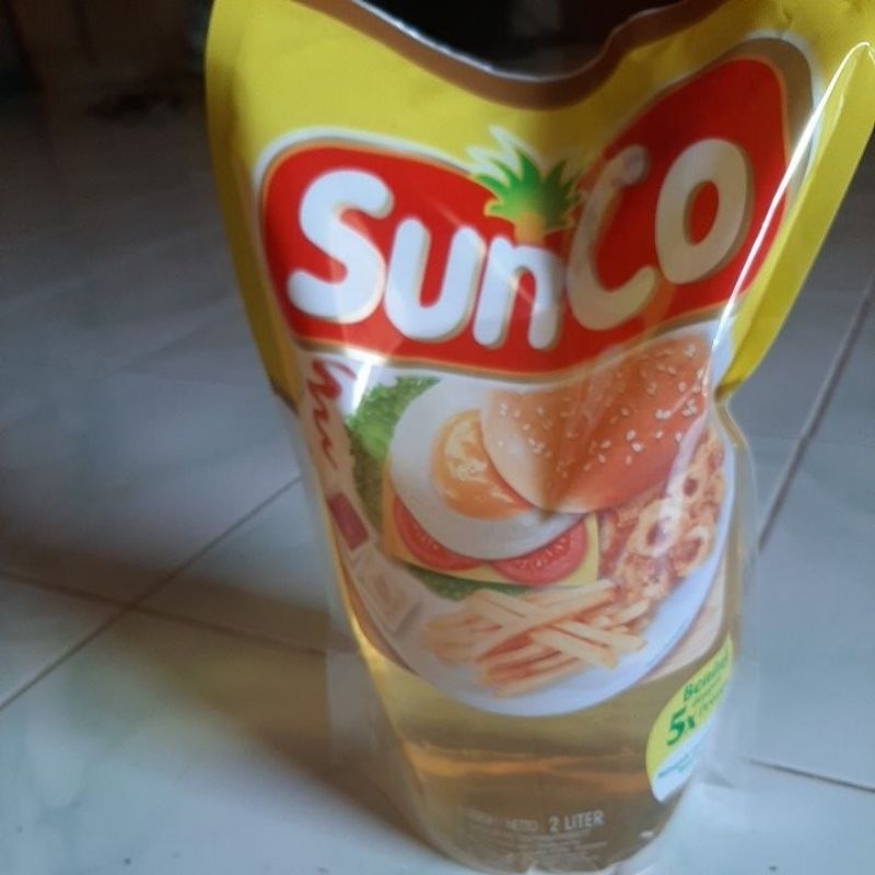 

minyak goreng premium sunco 2lt