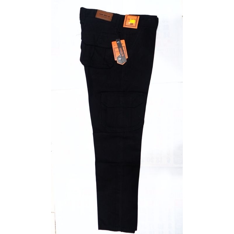 celana panjang cargo cardinal warna hitam