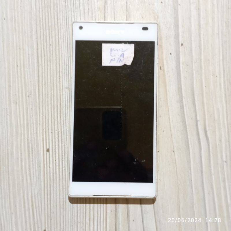 LCD Touchscreen Sony Xperia Z5 Compact | SO-02H Orie Copotan