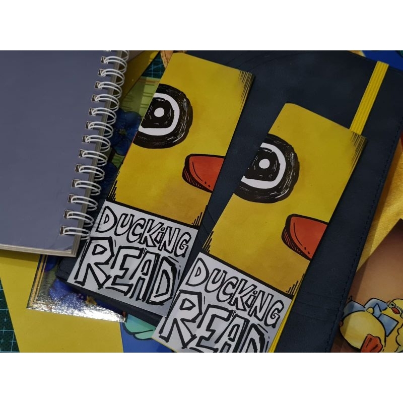 

Duck Read Bookmarks Pembatas Buku full colour design 2 sisi #bookmarks #bookmark #pembatasbuku #funnybookmark