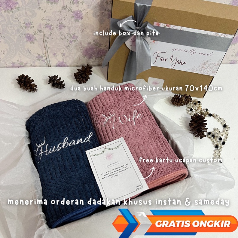 KODE W3G Hampers Handuk Bordir Husband Wife 7x14cm Couple  Hampers Handuk Couple Wedding Pernikahan 