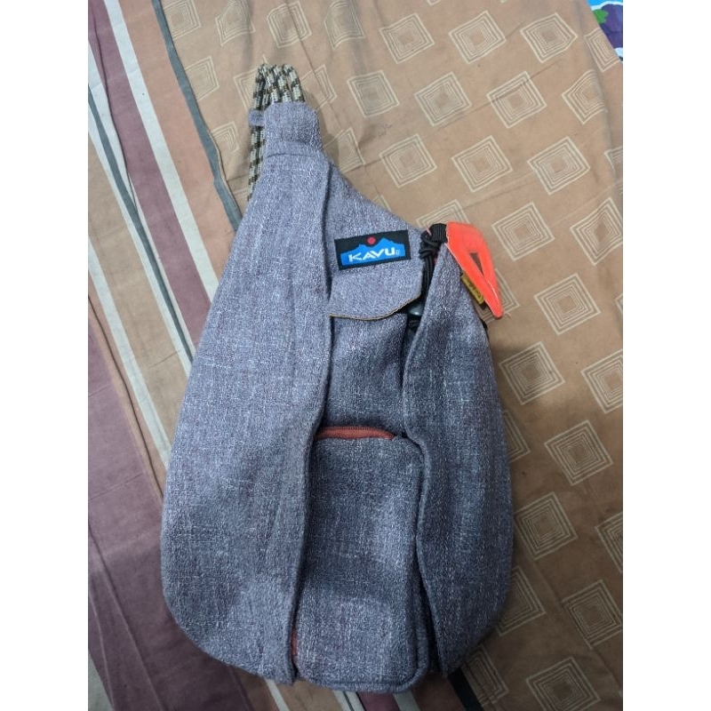 Tas Slempang Kavu Original Tag Lengkap