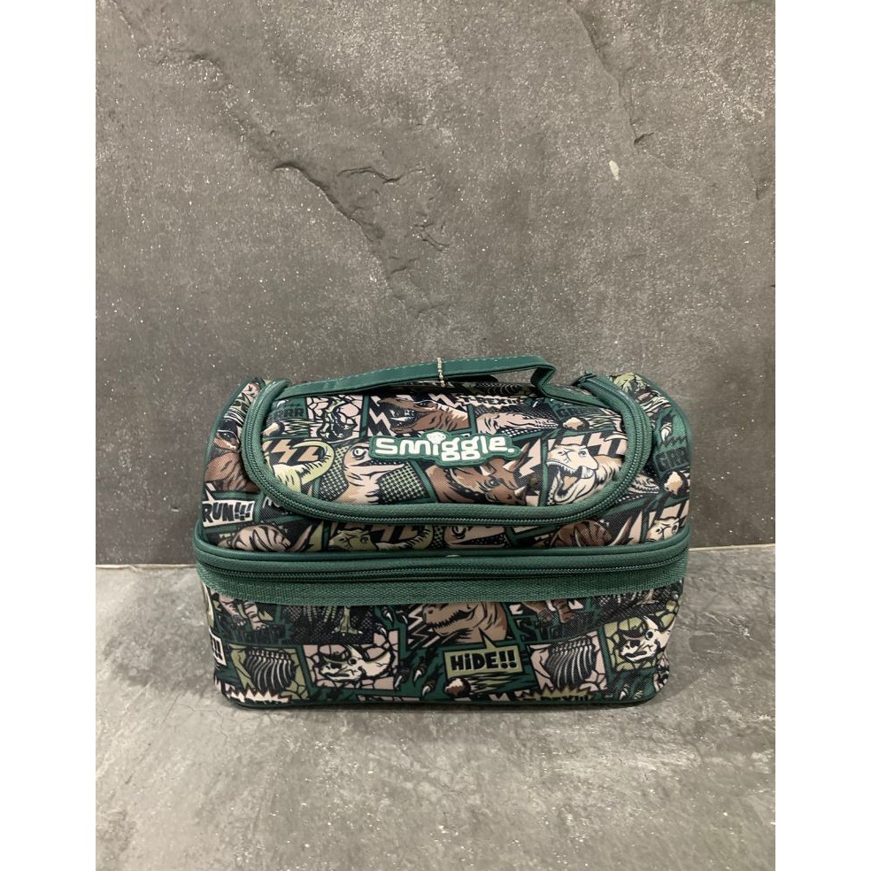 KODE C25E SMIGGLE WONDER WORLD LUNCHBAG DOUBLE DECK DINO  TAS BEKAL SMIGGLE