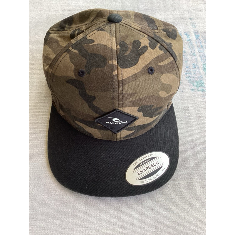TOPI RIPCURL CAMO SNAPBACK YUPOONG 1974 TOPI RIPCURL ORIGINAL