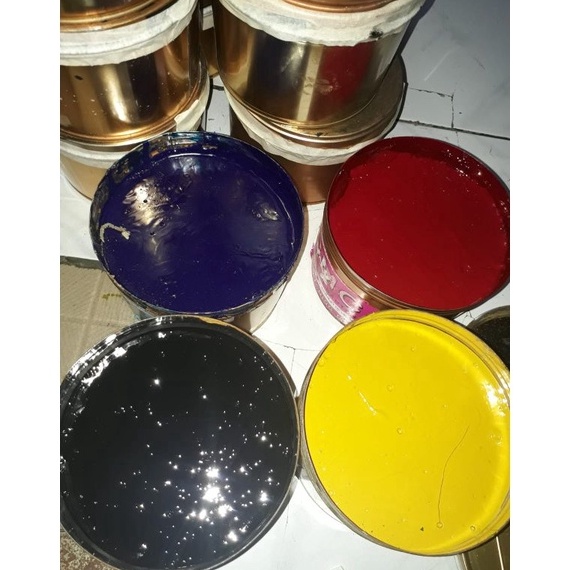 

KODE W54X CAT TINTA LAYANGAN 1KG