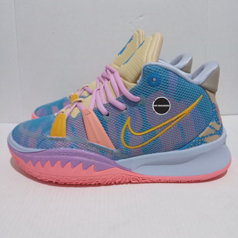 SEPATU OLAHRAGA BASKET WANITA KYRIE 7 PINK PREHEAT PREMIUM QUALITY 3645 r B7R2