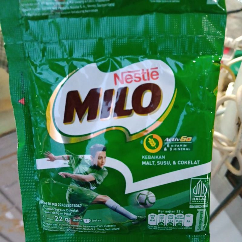 

[ BATAM ] MILO isi 10 bungkus ( 1 renteng )