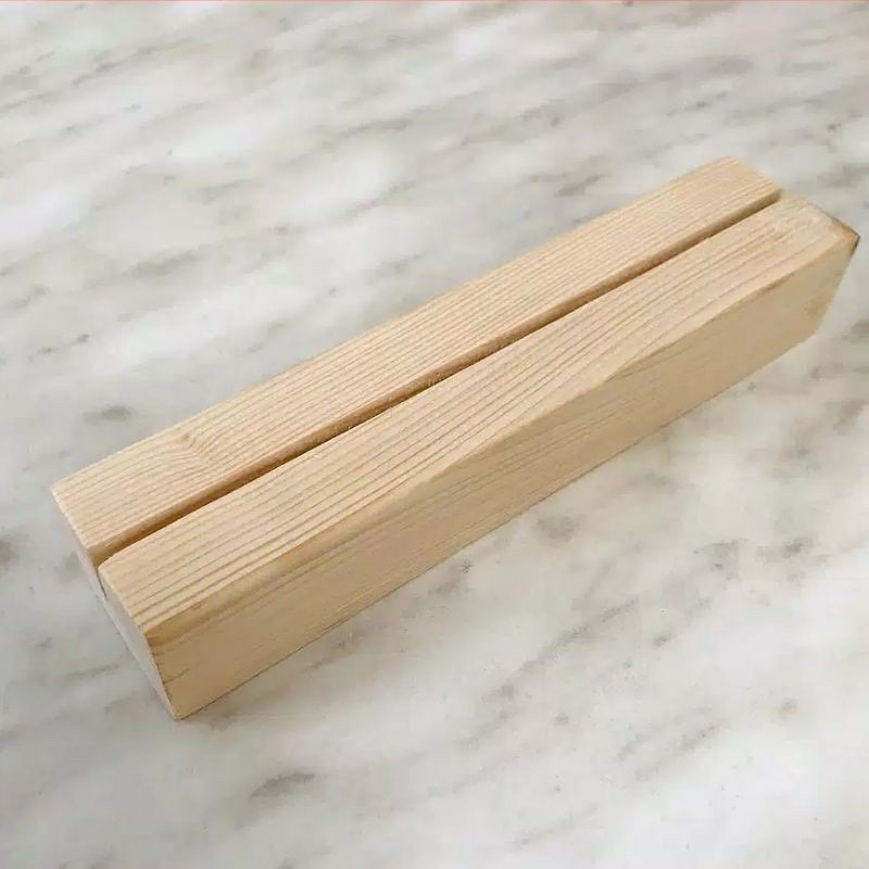 

Wooden stand for custom glass painting