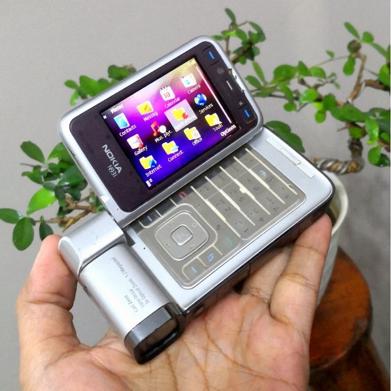 Hp jadul Nokia N93i original layar putar hp langka hp unik anti sadap