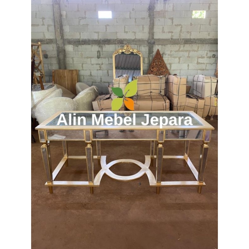 Meja Akad Kaca , Meja pelaminan , Sofa Pelaminan , Dekorasi pelaminan