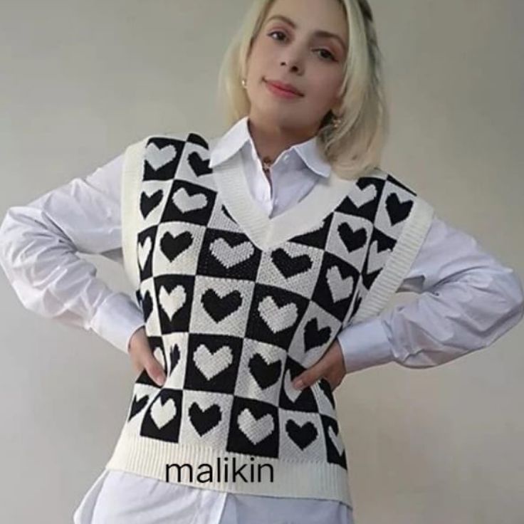 Limit VEST LOVE  ROMPI LOVE KNIT  Vest Rompi Rajut  Atasan Wanita Rajut  Knit Vest Love  Rompi Rajut