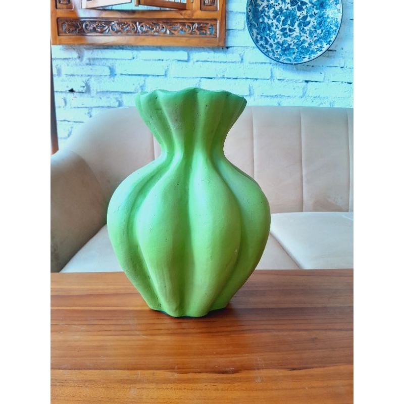 pot gerabah kasongan pot kekinian pot meja cantik vasbunga kering vas vasmurah