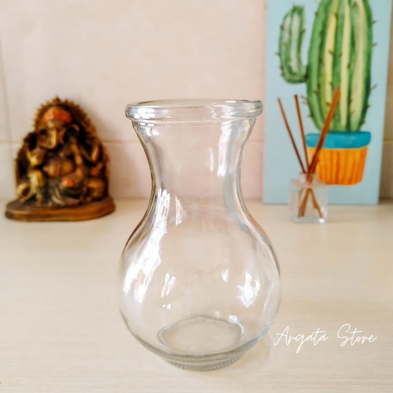 Vas bunga kaca aesthetic / vas kaca / pitcher kaca model pear