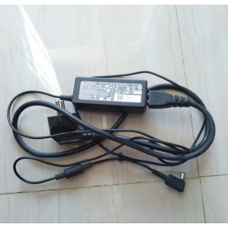 Charger Cas Adaptor Original Laptop Acer Aspire 3 A314 A315 ES1 ES14 ES1-420 ES1-421