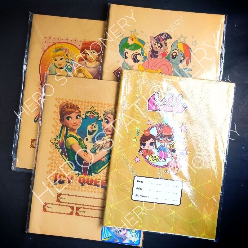 

Sampul buku coklat kuarto LOL hello kitty