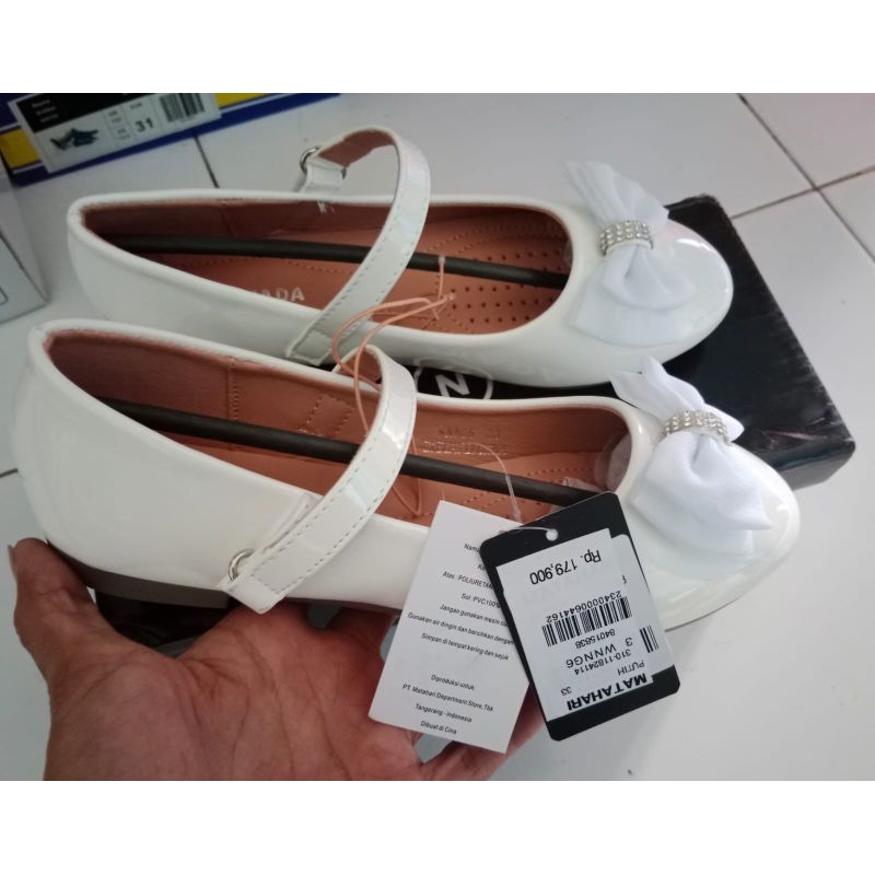 SEPATU ANAK BRAND NEVADA, WARNA PUTIH, SIZE 33