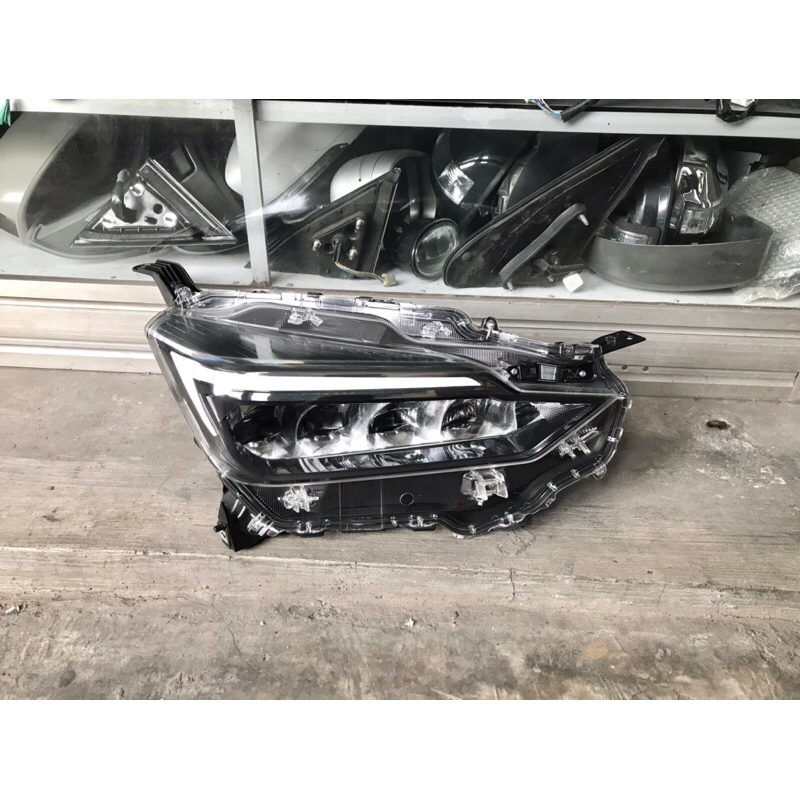 headlamp lampu depan toyota agya 2023