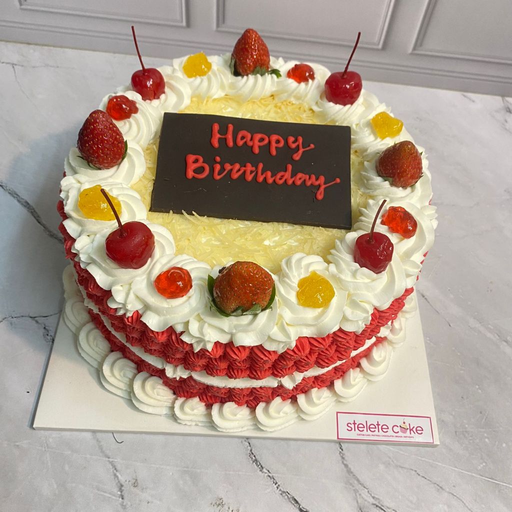 

Kue Ulang Tahun/Birthday Cake/Kue Ultah Costum/Kue Ultah Classic