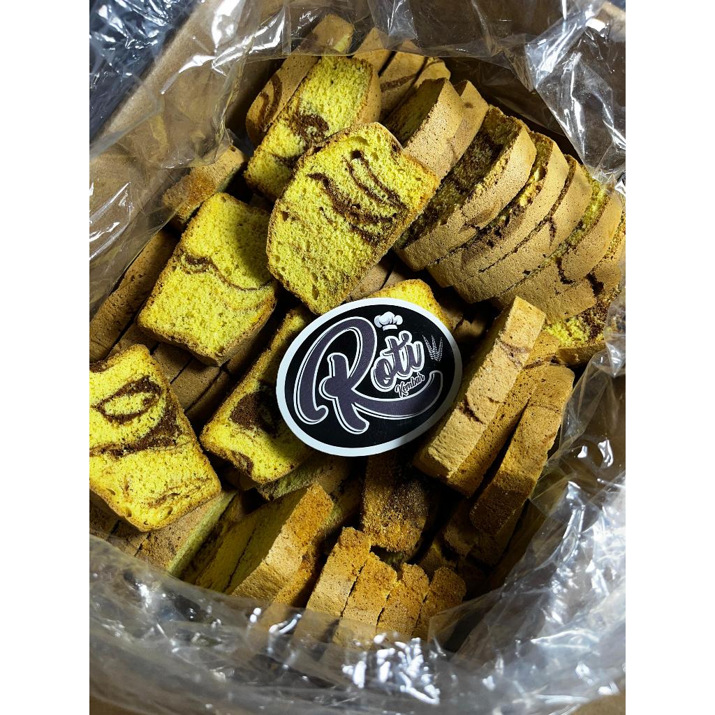 

JUAL BOLU KERING MARMER / ROTI BOLU MARMER AROMA KILOAN / KUE MARMER AROMA