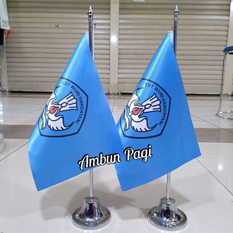 

best seller tiang stenlis meja+bendera sekolah bendera TUT WURI dasar biru