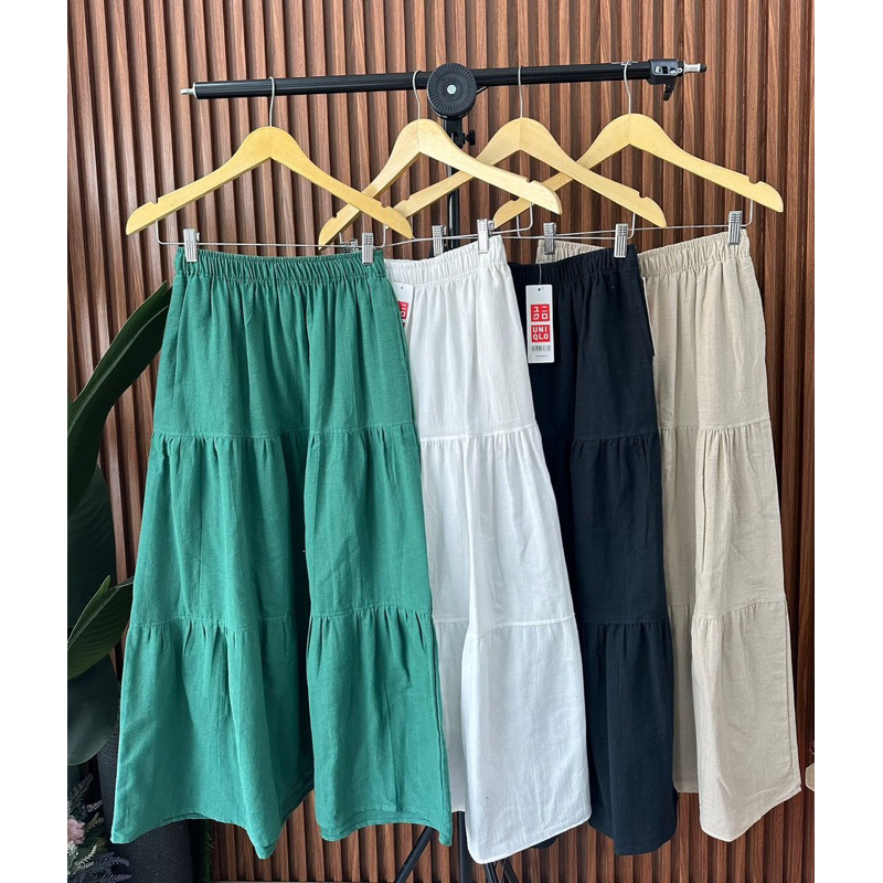 UNIQLO MAXI SKIRT