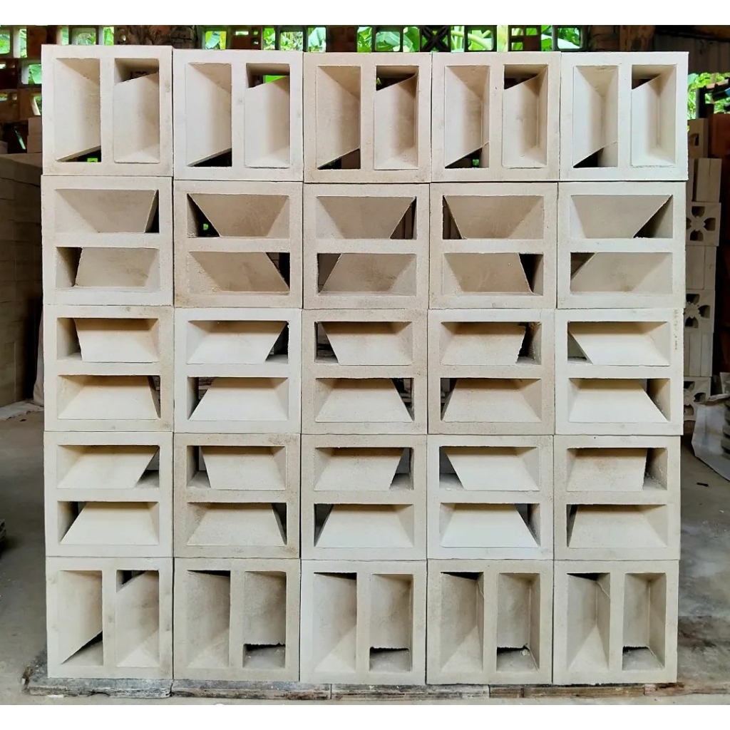 Roster Beton Minimalis/Roster Beton/Roster Minimalis/Roster Beton Motif Kupu-Kupu (2 Muka)  - 20x20x